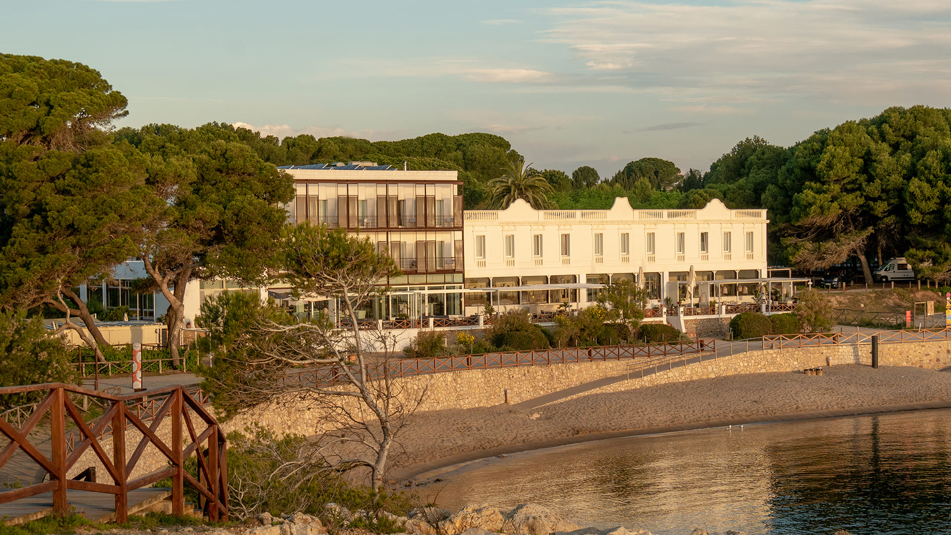 Sustainable Hotel